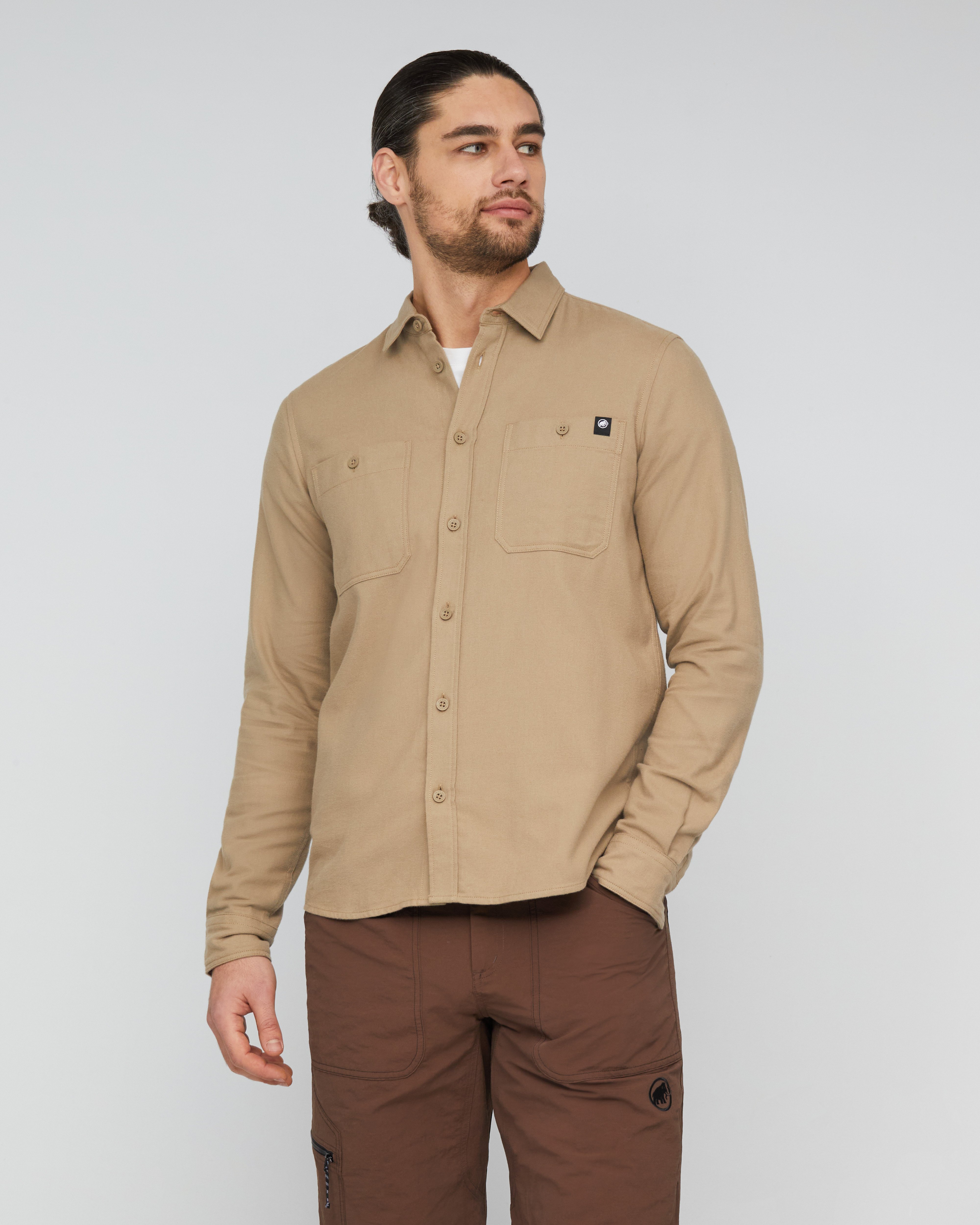 Mammut Alvra Plain Longsleeve Shirt Men, sablun - Sablun - Model front view