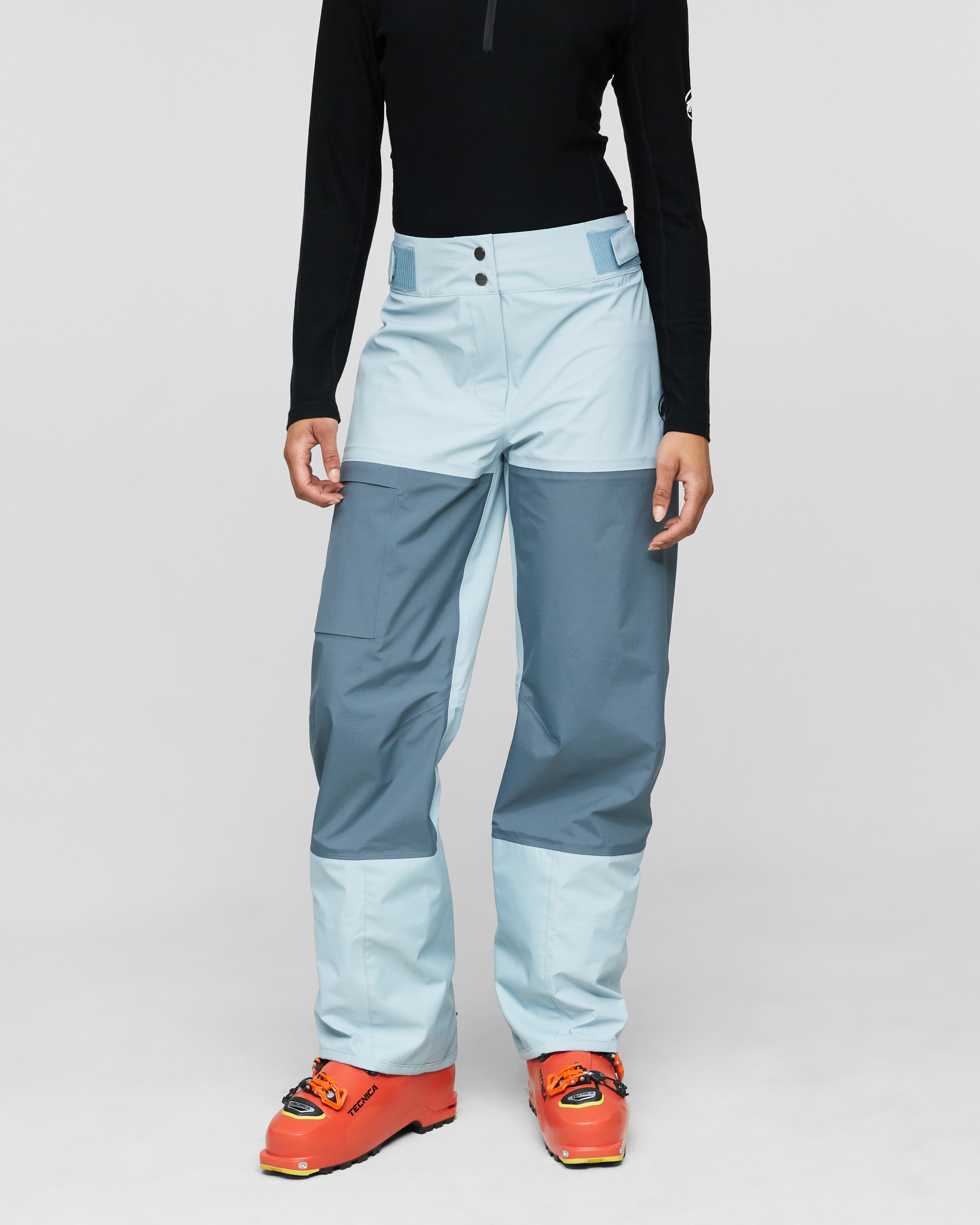 Mammut Skintrack HS Pants Women, nebla-strata - Nebla-strata - Model front view