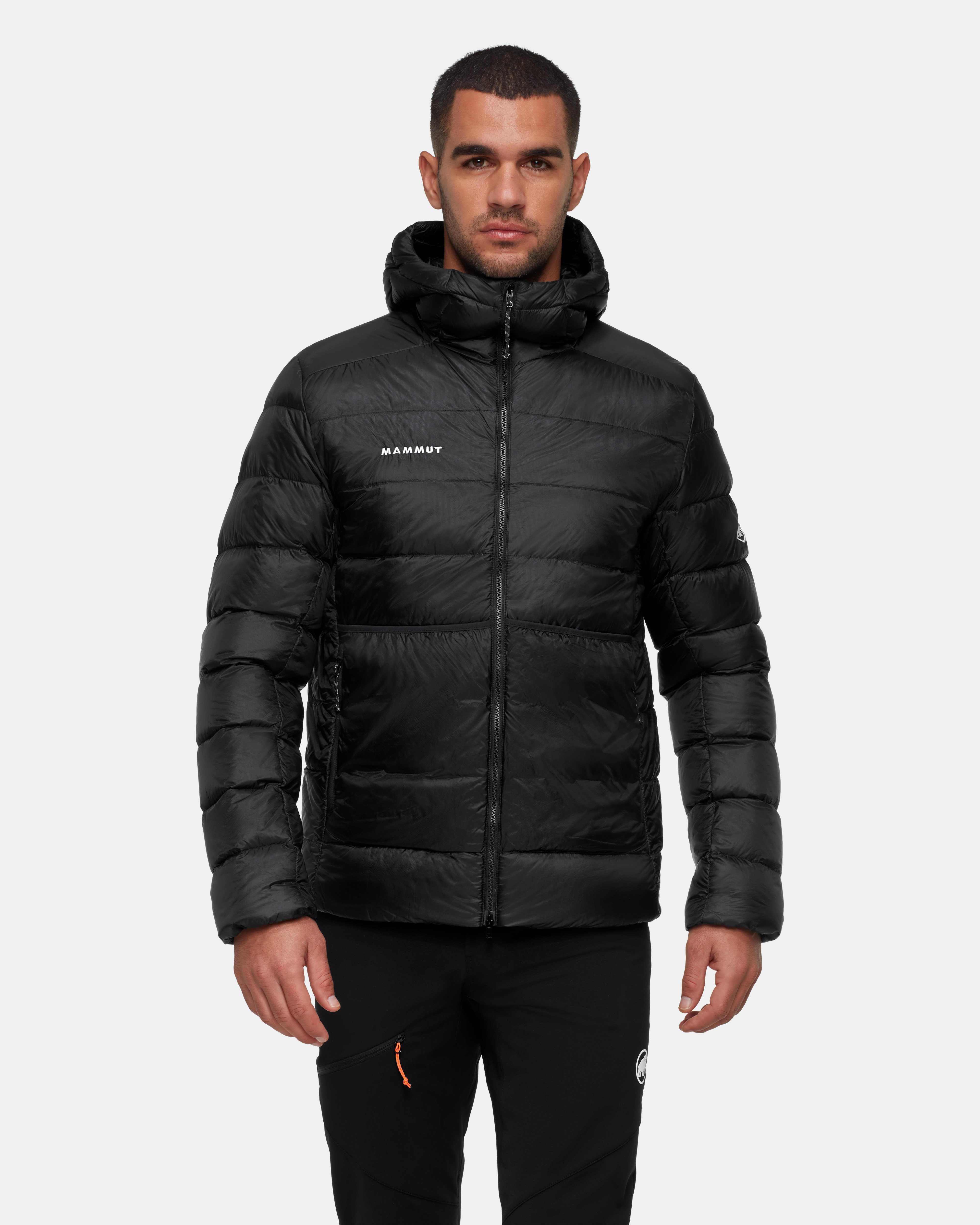 Mammut Broad Peak Pro IN Hooded Jacket Men, black - Black - Model front view