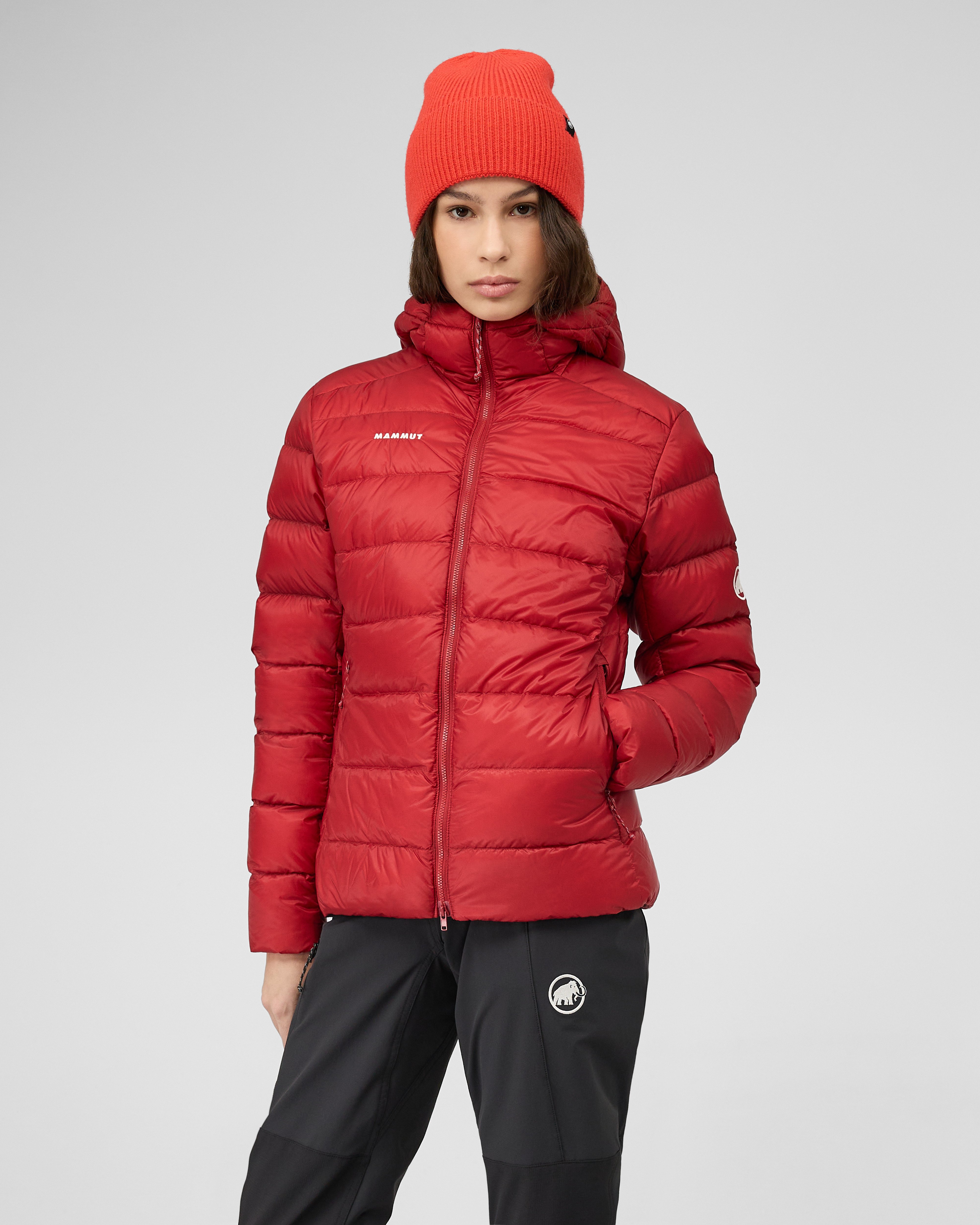 Mammut Broad Peak Pro IN Hooded Jacket Women, dark mammut red - Dark mammut red - Model front view