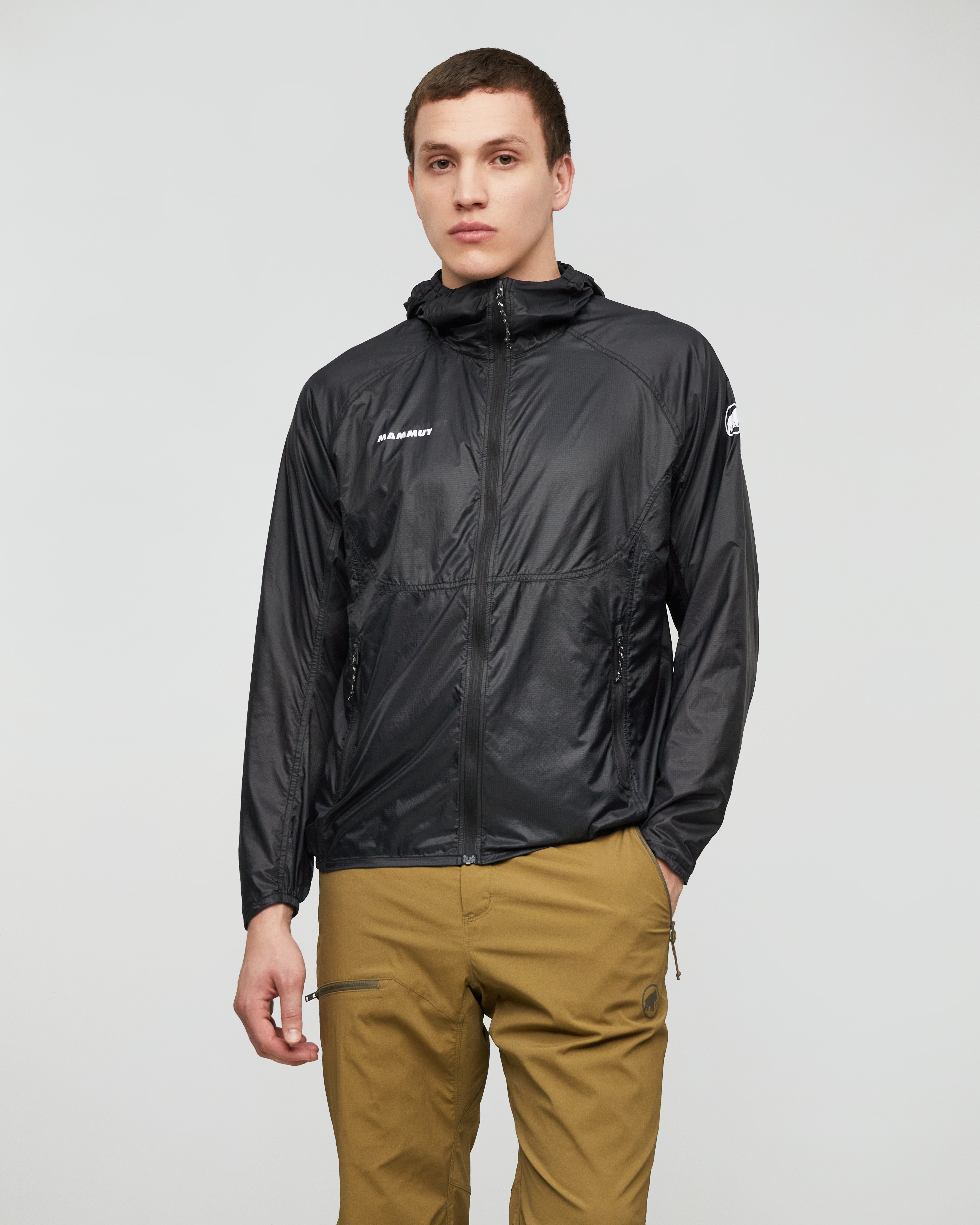 Mammut Valley Light WB Hooded Jacket Men, creas black - Creas black - Model front view
