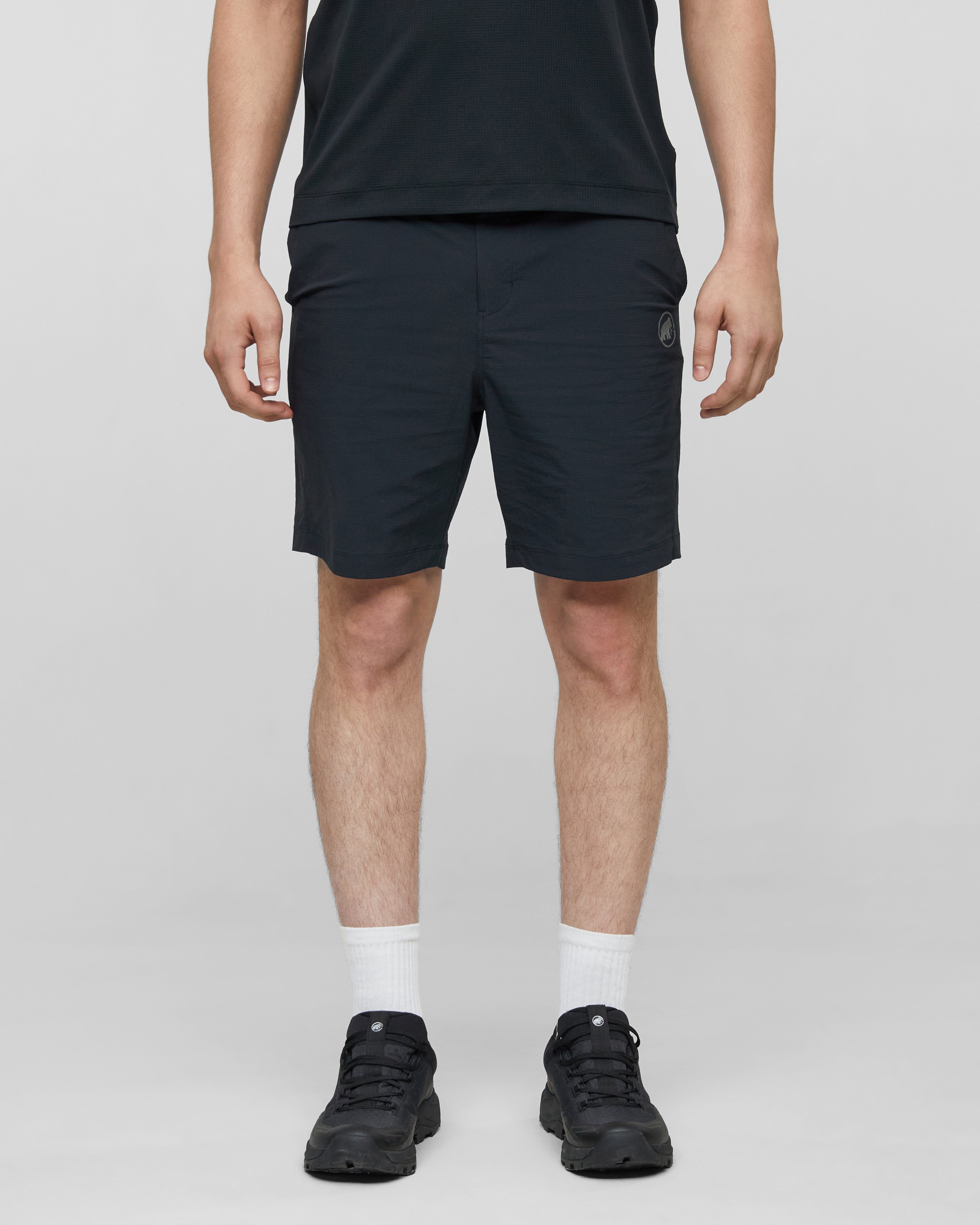Mammut Valley Airdot Shorts Men, creas black - Creas black - Model front view
