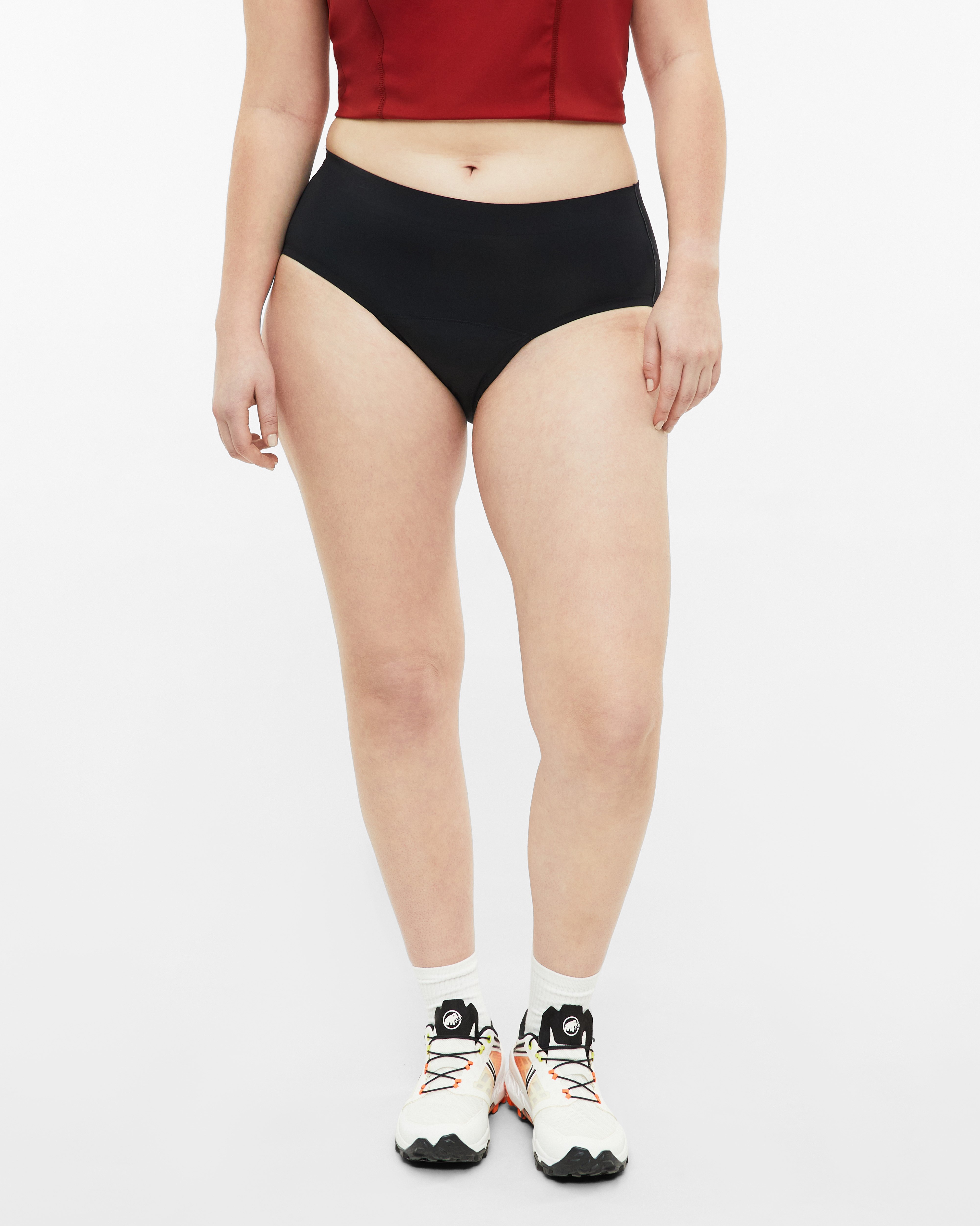 Mammut Mammut Hiphugger - Engineered period panty - Medium absorben, black - Black - Model front view