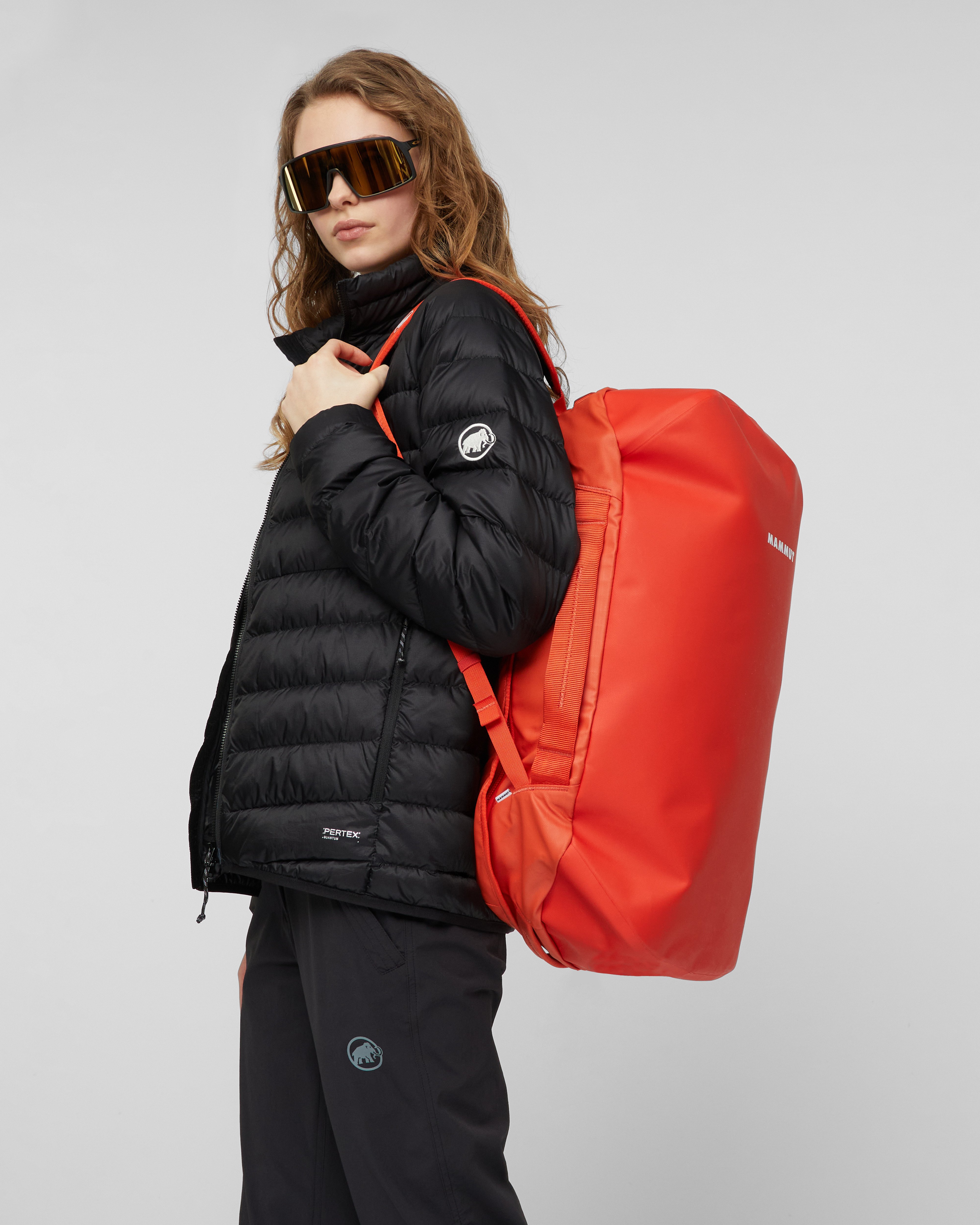 Mammut Cargo 50, mammut red - Mammut red - Model front view