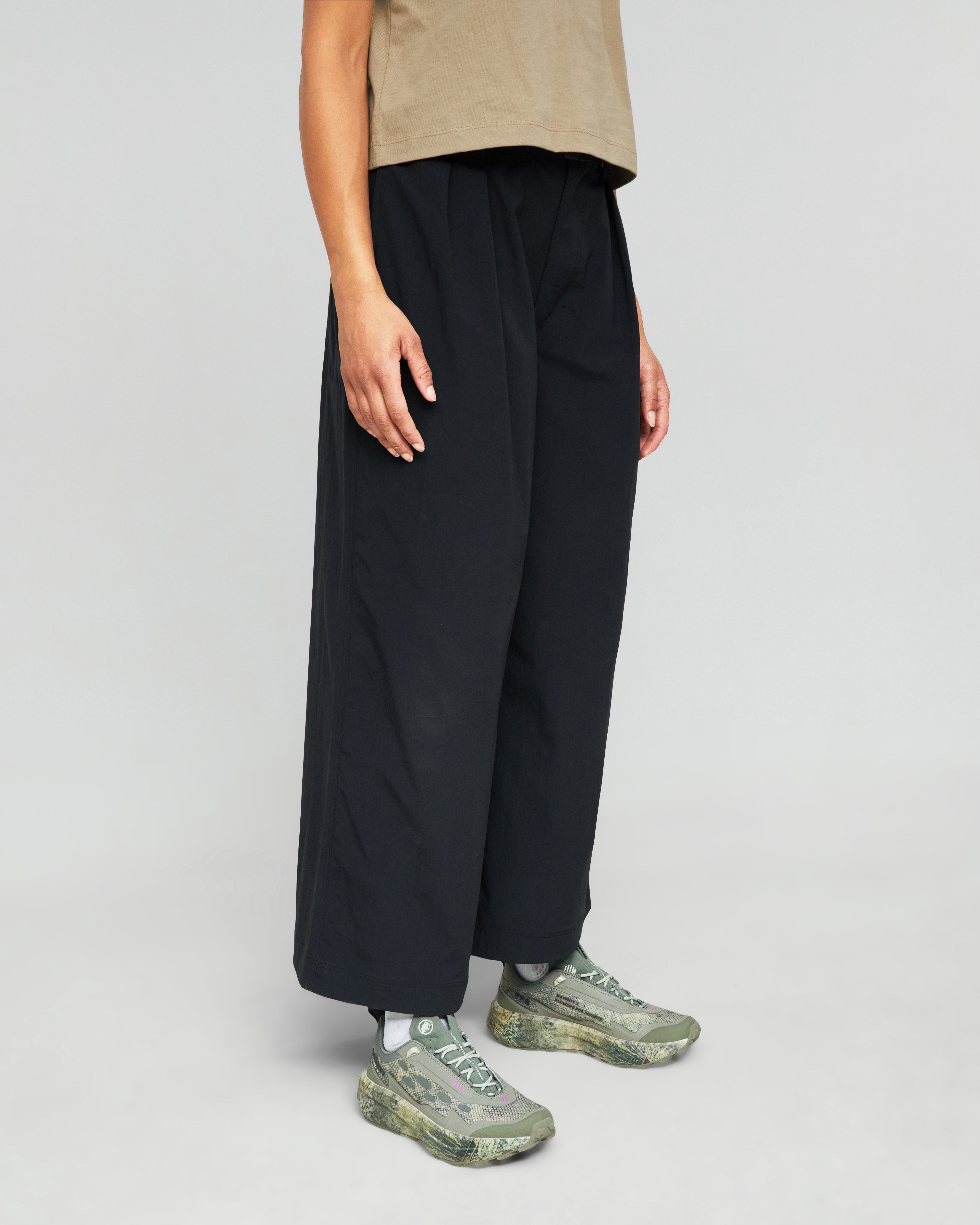 Mammut Aenergy MTN Seed Low Women, sage brush - Sage brush - Model front view