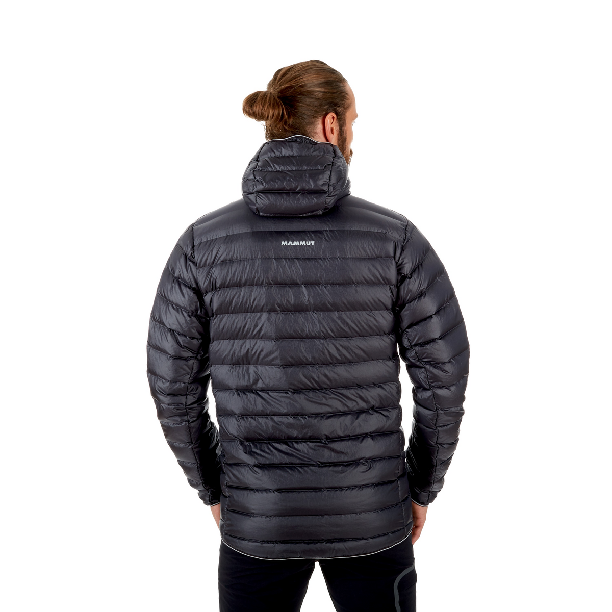 broad peak pro in hooded